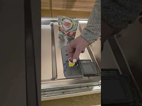 Капсули для посудомийних машин Fairy Platinum Plus All in One Лимон 1 9 шт - фото 1 - id-p2985708286