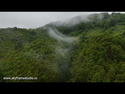 Gura Bordului din nori - Comuna Lunca Cernii de Jos 4K