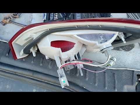 Ford Focus 3 затекает вода в фонарь задней двери