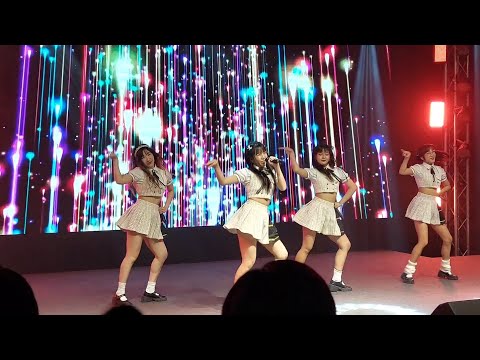 [Fancam] Missile - Peach You 30.4.2023 @ Yami no Kugorami , The Street Ratchada