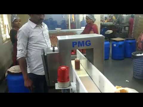 Jam production metal detection