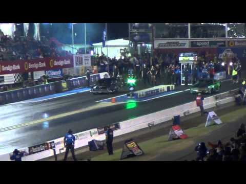 Fuchs Winternationals 2013 Willowbank Raceway Top Doorslammer G.O'Rourke vs D.Gregorini