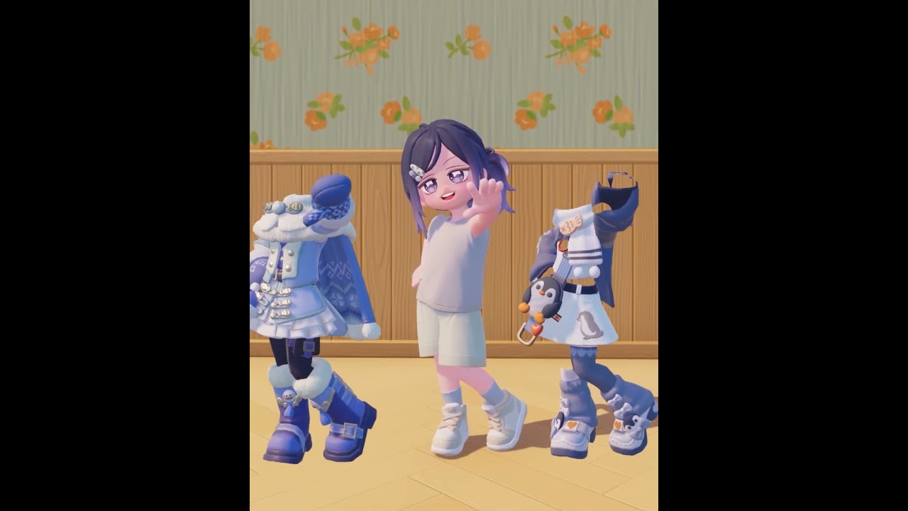 Pause the video ⏸️ and change outfits for your character✨