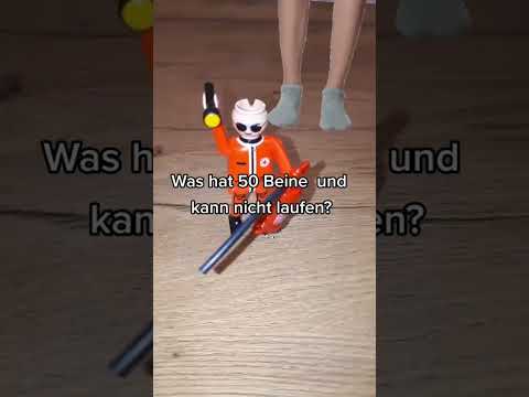 Was hat 50 Beine und kann nicht laufen?