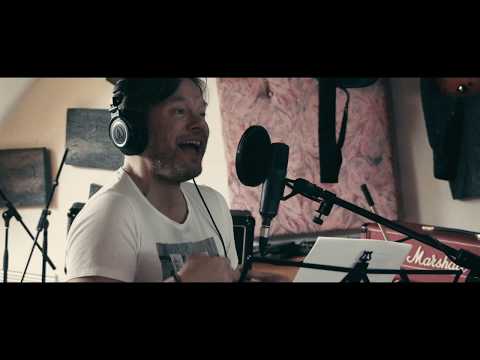 Ženská na vrcholu (2019) Rusty Soul - song (Matěj Ruppert)