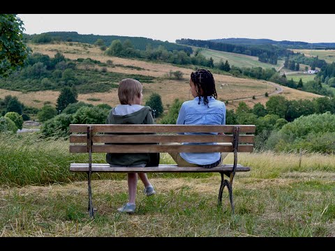 AB MORGEN BIN ICH MUTIG - Offizieller Trailer