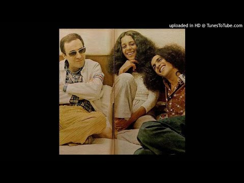 João Gilberto, Gal Costa & Caetano Veloso - Coração Vagabundo (TV Tupi, 1971)