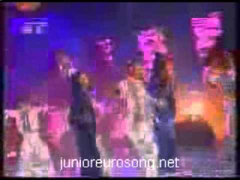 Anastasia Volodkevich & Ekaterina Moshchenko - Kite (JESC 2005 Belarus NF)