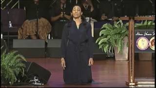Going Beyond Ministries with Priscilla Shirer - The Multitude