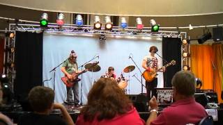 Drones in the Valley (Cage the Elephant) - iFires