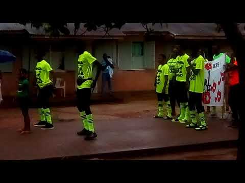 Awanja band 2019 live moengo butju bakaa Dimi en poku Dosu