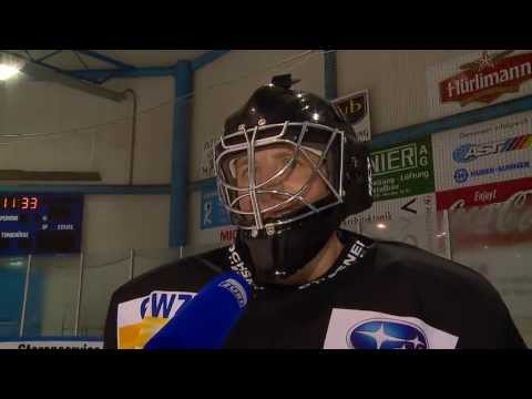 VJ in Gefahr - Oliver Steffen im Eishockeytor