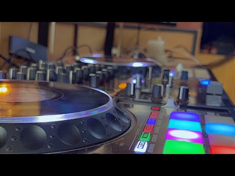 Dj Julian K - Relaxing Reggae Music (Live Set) ft All time favorite roots lovers rock jamm'n nonstop