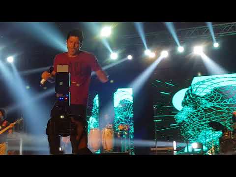 Main Aisa Kyun Hoon Farhan Akhtar live at IIIT Allahabad