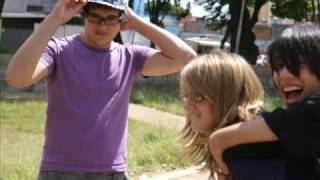 a.V.o. - Saints + letra