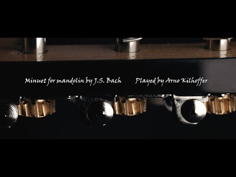 Arno Kilhoffer - Minuet by J.S. Bach on mandolin