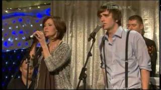 &quot;The Valley of Strathmore&quot; - Karen Matheson and Sorren MacLean