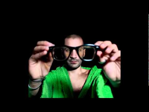 Damn girl(radio edit) - Gigi Barocco ft. Whiskey Pete