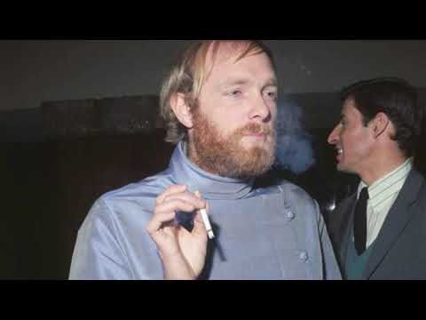 Brian Wilson speaks on Mike Love (1988): Mike Love is Like A Young Gangster