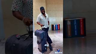 Estou de volta a casa, o meu povo precisa de mim aqui!