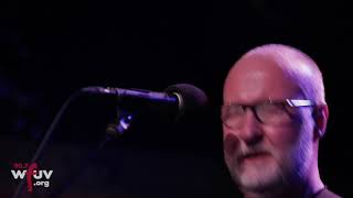 Bob Mould - "Sunny Love Song" (Live at WFUV)