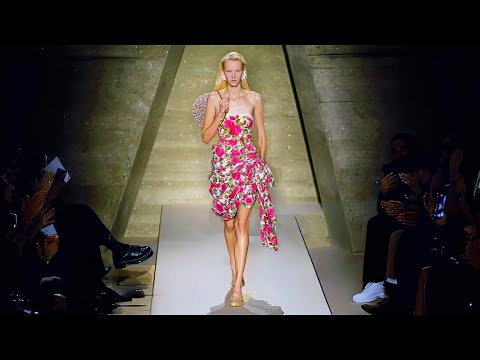 YouTube — Paris Fashion Week: Watch