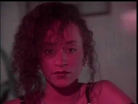 Nathalie PERRONI - Chaviré Lanmou (clip officiel)