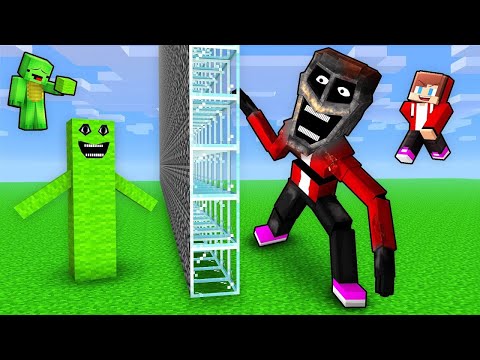 Mikey vs JJ Statue Build Battle in Minecraft (Maizen)