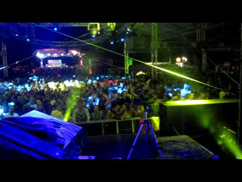 PHILIPP STRAUB aka DJ FELIPE live @ BALATON SOUND 2012 video by KRIS MITJANS