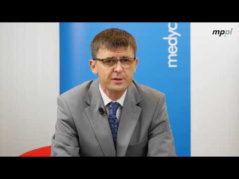 Czym szkarlatyna różni się od "zwykłej" anginy paciorkowcowej, a w czym jest do niej podobna?