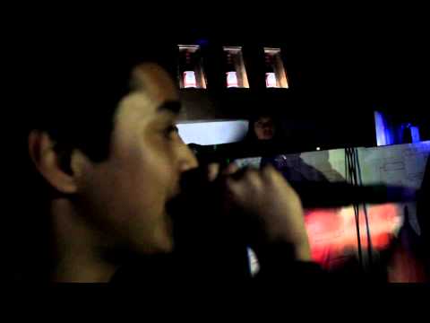 Jethro vs Etno - 2da Ronda - Batalla de los Gallos Pesos Pesados 2014