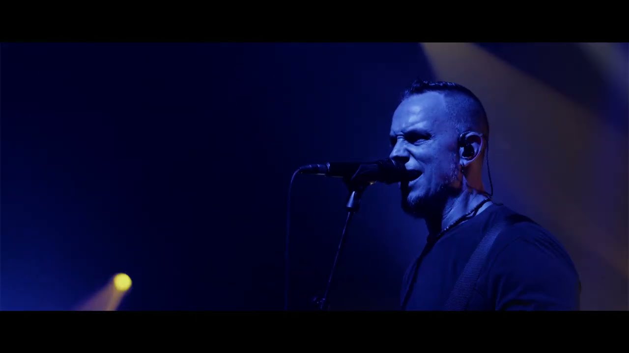 Tremonti - A World Away (Official Live Video) - YouTube
