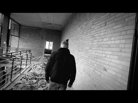 Marvelous45 - Knietief [Official HD Video]