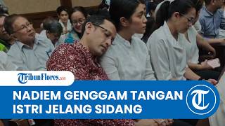 Gunakan Kemeja Merah, Nadiem Makarim Gandeng Erat sang Istri Jelang Sidang Kasus Chromebook