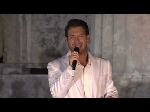 Γιώργος Περρής: A Sunset In Greece