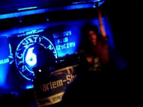 Gryph - "Kocham o Tobie myśleć, wiesz" (Klub "Zero" Częstochowa, 22.01.2011)