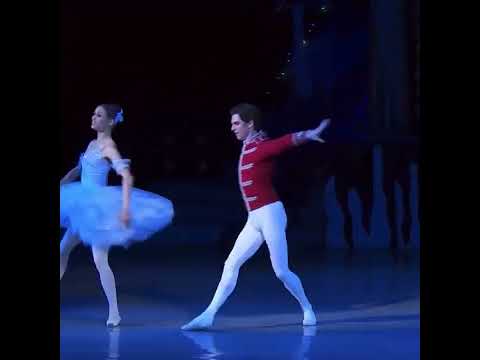“Julia  Moskalenko and Mykyta Sukhorukov in “The Nutcracker” • • • #ballet #ballerinaworkout #balle