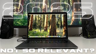 Should YOU Buy The M1 MacBook Air in 2025? | Review 2.5 Years Later