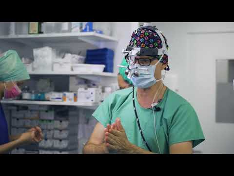 Faltenbehandlung an der Stirn? Das Stirn Brauen Lift | Dr. Stergiou - Schönheitschirurgie