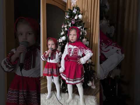 LIVE: Teodora si Melisa Tăbultoc - Deschideti usa, vin cu colinduța