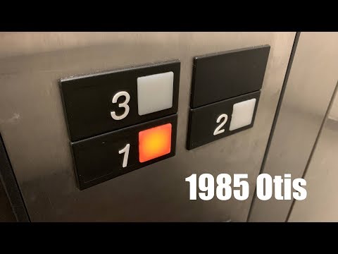 1985 Otis Hydraulic Elevator @ Glenbay Plaza - Whitefish Bay, WI
