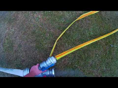 Feuerwehrtag Nienhagen - Löschangriff Nass - Helmkamera Verteilerläufer