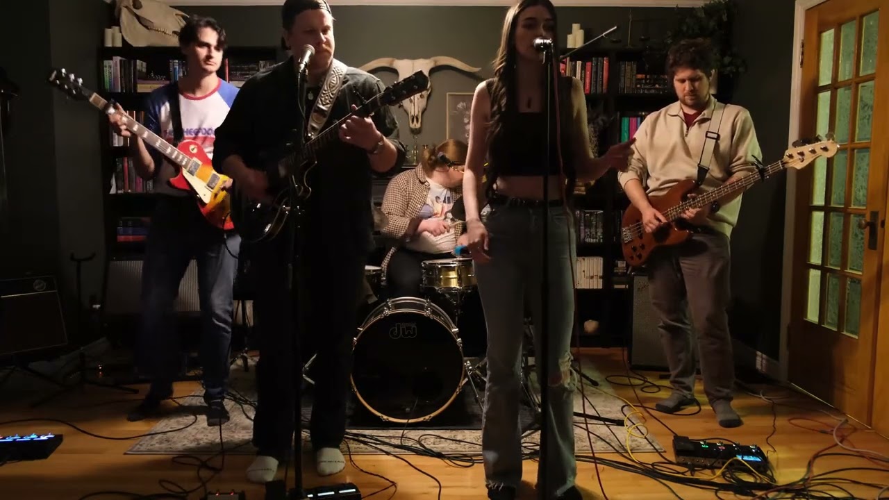 Promotional video thumbnail 3 for Paper Tides