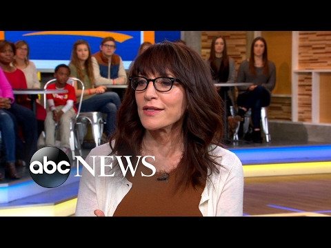 Katey Sagal opens up about her past drug addiction in new memoir