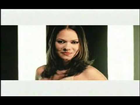 yaga & makie - si tu me calientas.mpg