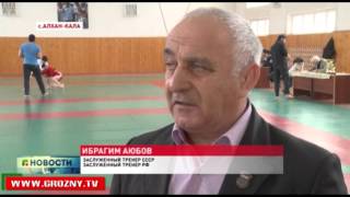В Алхан-Кале звание сильнейшего оспаривали самбисты