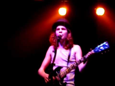 Mati Gavriel - Live - Butterflies & Eskimos [Berlin/13.04.2011]