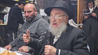 הגאון הרב אליהו כהן בסיפורים מלאים הוד על הרב נחום קוק אביו של הצדיק הרב דב קוק