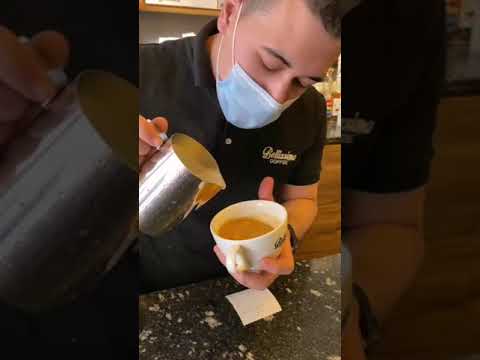 Latte Art Ahmed Shoman Barista Bellissimo Café kfs