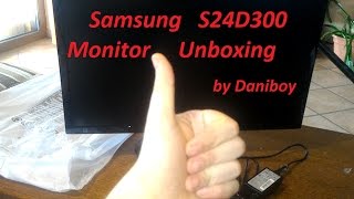 Video thumbnail for Samsung S24D300 FullHD Monitor Kicsomagolás by DB